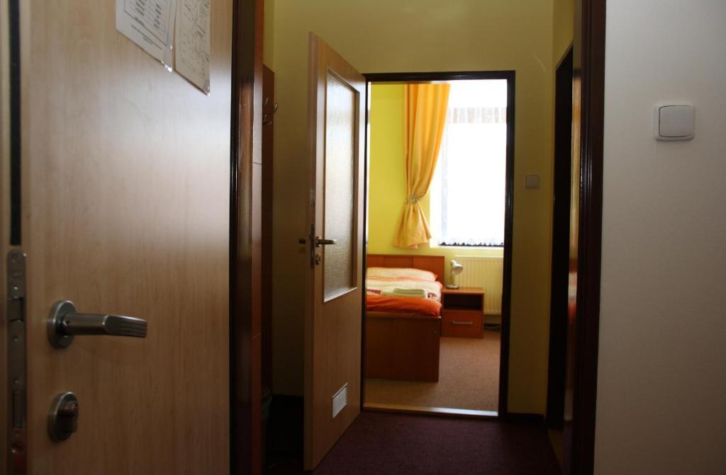 Penzion Ceska Koruna Čáslav Chambre photo